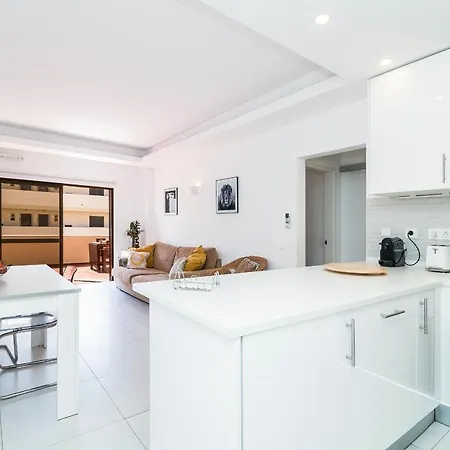 Iberlagos - Casa Luna Lagos