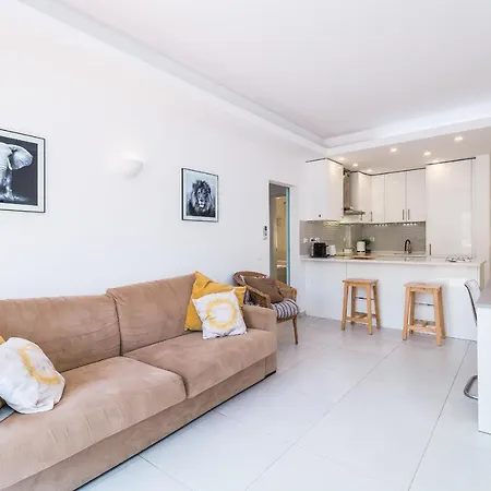 Iberlagos - Casa Luna * Lagos